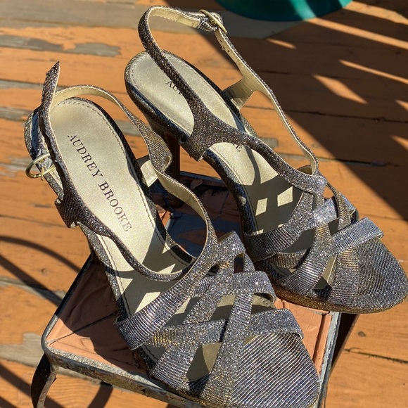 Evening shoes platform sandal style - Picture 1 of 7